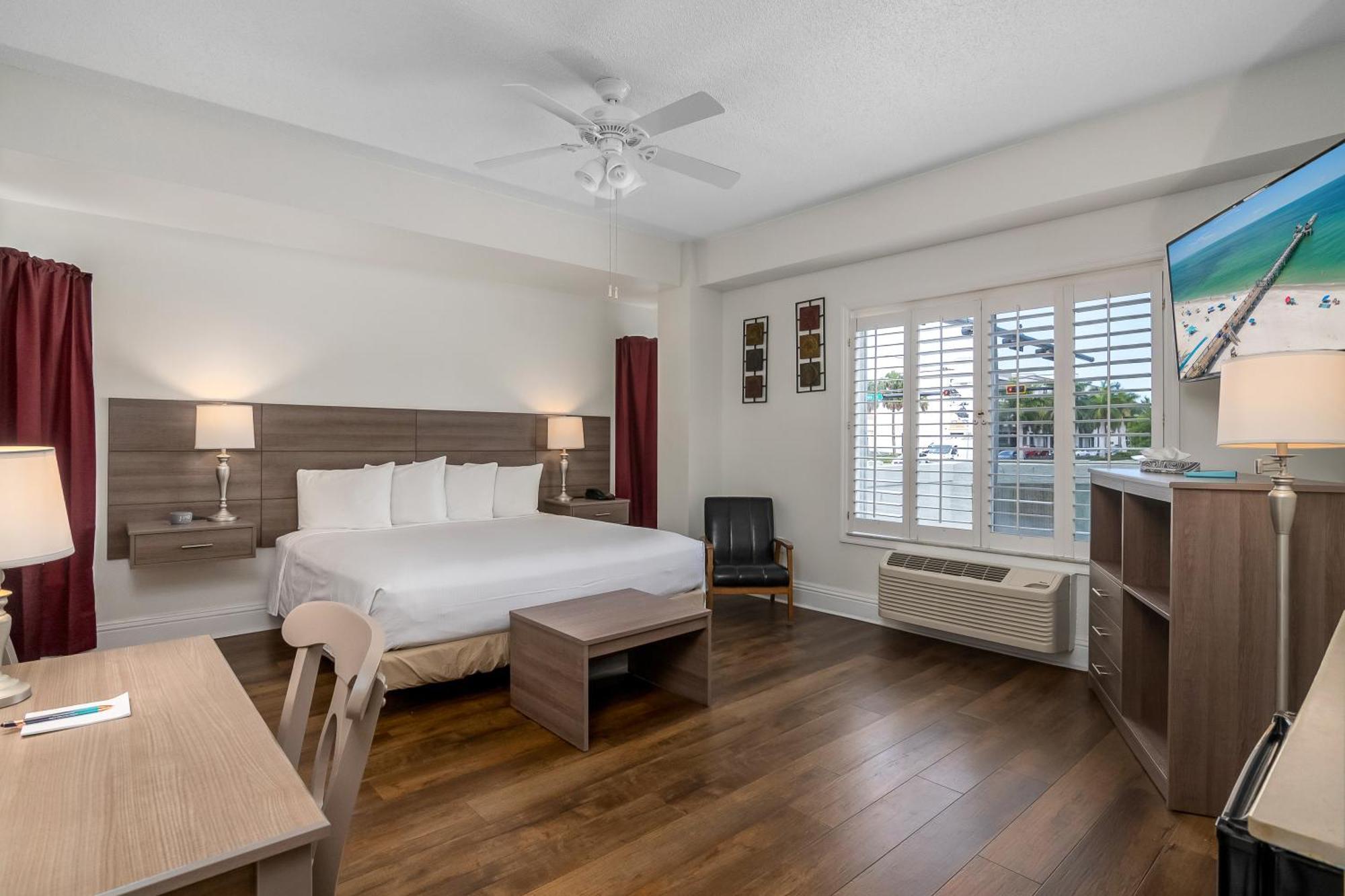 Naples Park Central Hotel Eksteriør billede